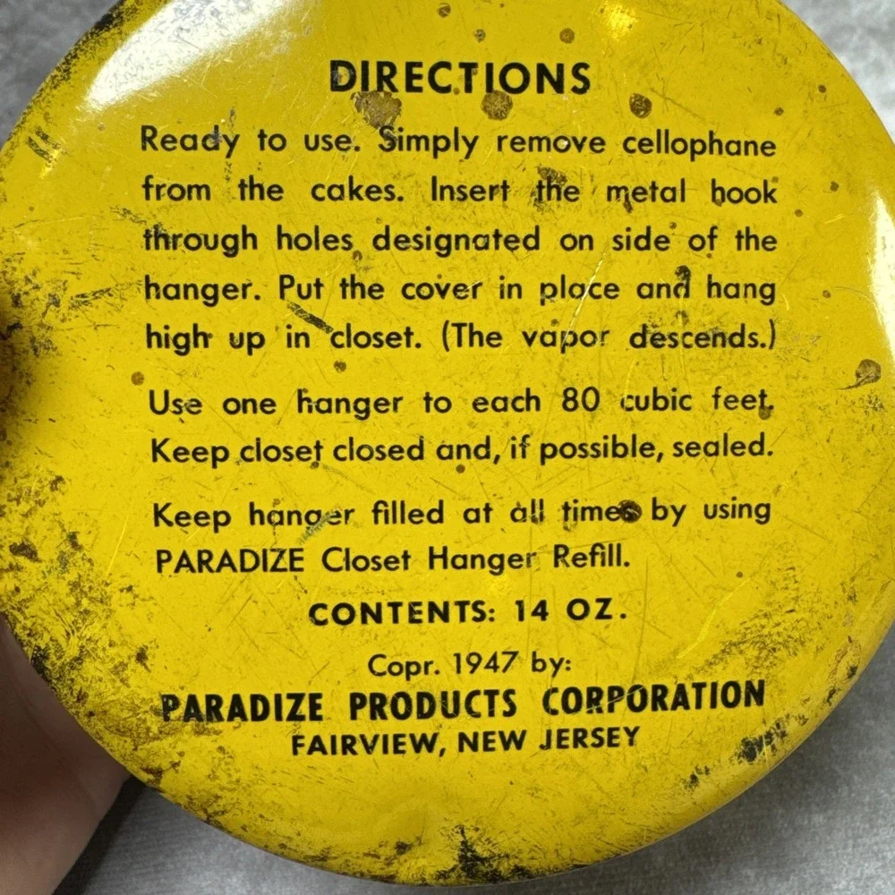 Vintage 1947 EMPTY Paradize Closet Hanger Metal Moth Tin  Movie Prop COLLECTIBLE